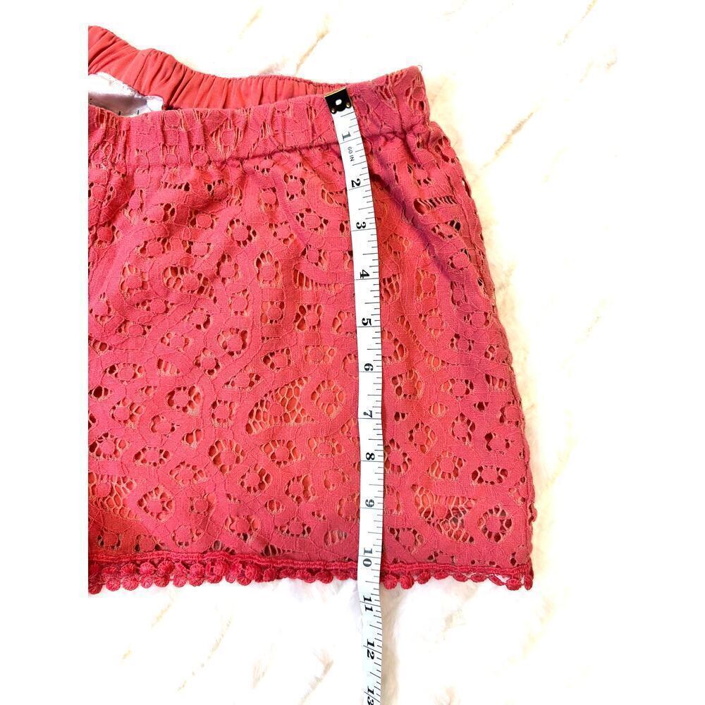 Just Be... Eyelet Lace-Like Overlay Coral Short's Size Medium Juniors - Picture 4 of 5
